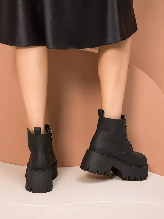 Женские ботинки basic SOFIA-ALEXANDRA черные, артикул SA15162-WN/8