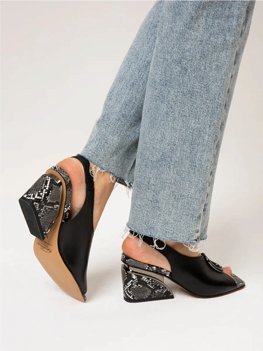 Женские босоножки  SOFIA-ALEXANDRA черные, артикул SA20559-WL