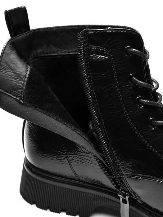 Женские ботинки Donna Daniella  черные, артикул 21W7-17-502B