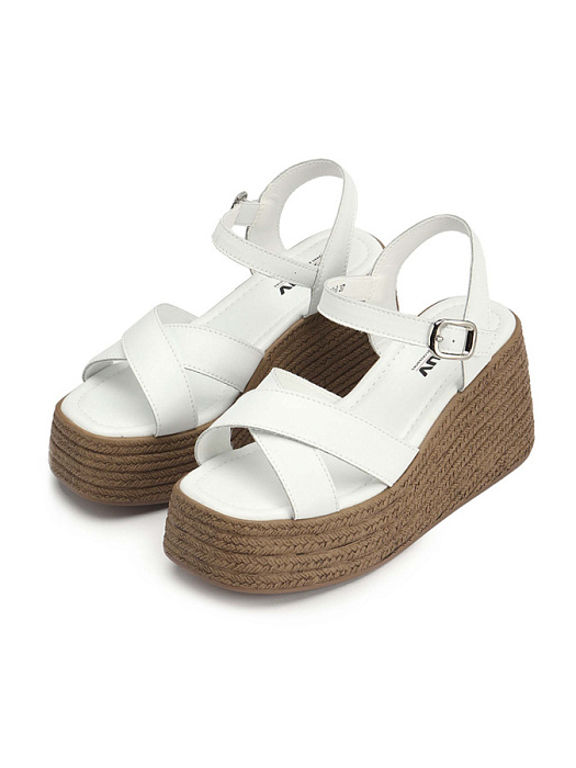 Женские босоножки  eObuv белые, артикул 902102-9