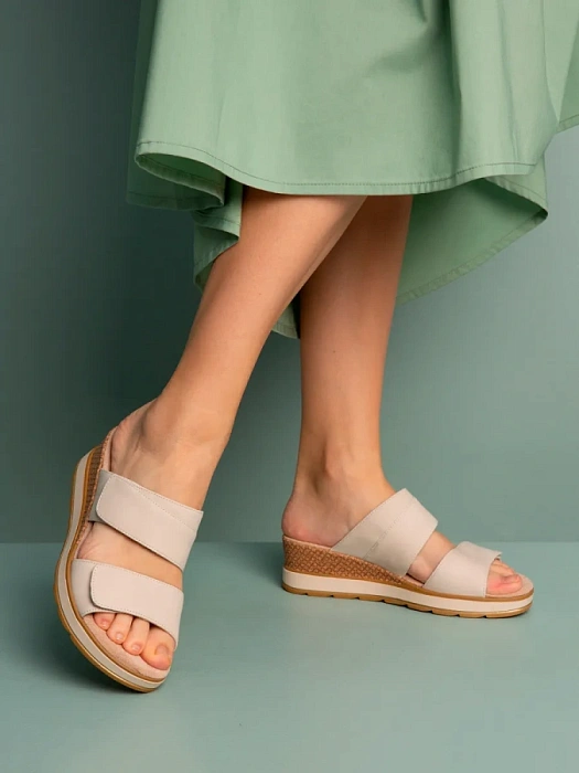 Женские сабо CAPRICE бежевые, артикул 9-27250-42-125