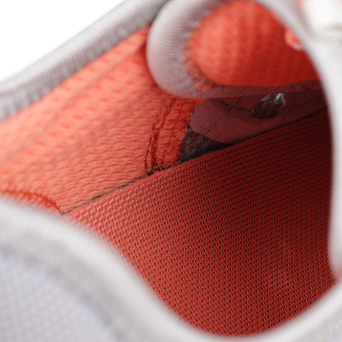 Женские кроссовки ECCO серые, артикул 825773/59105