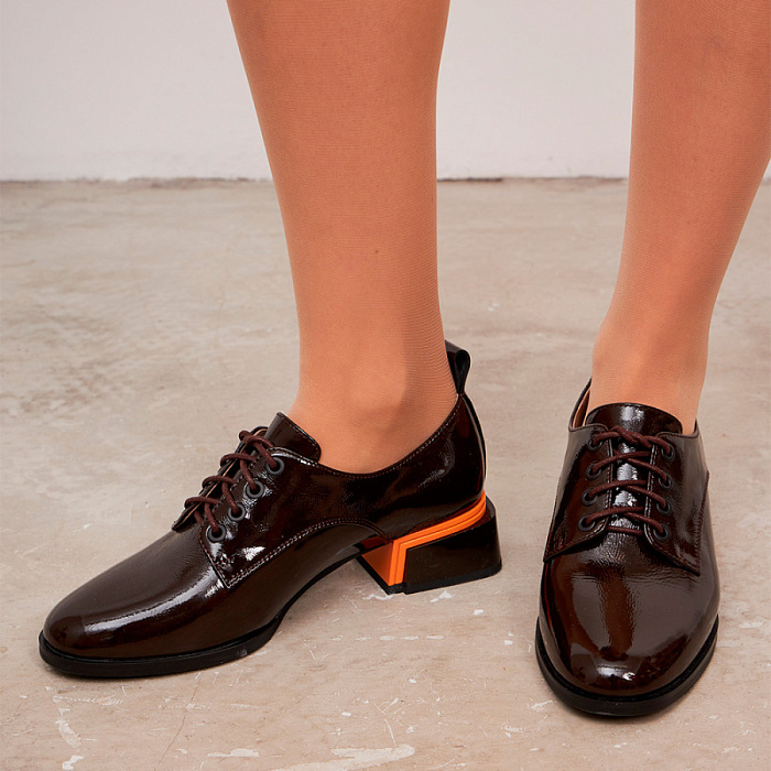 Женские туфли FEDERICA RODARI коричневые, артикул FD4E-1051-301