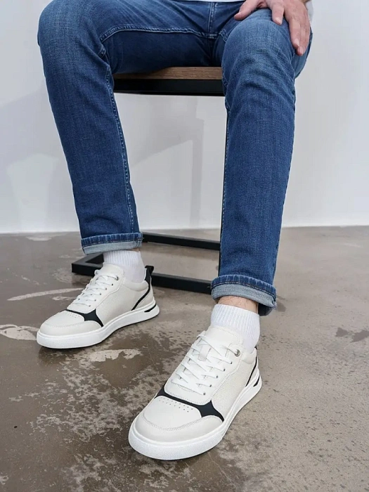 Мужские кроссовки BRUNO RENZONI  белые, артикул Q111B-1D