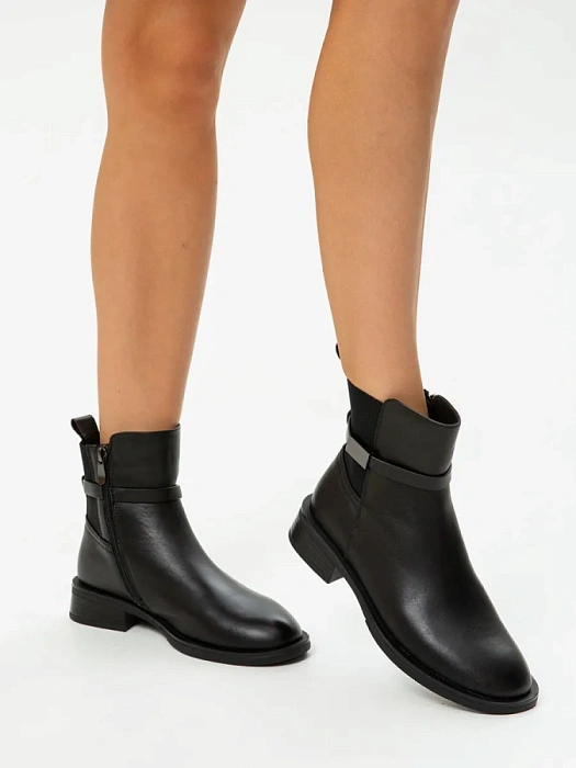 Женские ботинки SOFIA-ALEXANDRA черные, артикул SA18612-WT/8