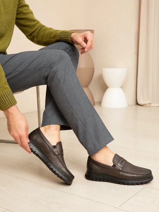 Мужские мокасины BRUNO RENZONI  коричневые, артикул 2493A-1-B12