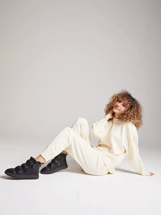 Женские ботинки basic Donna Daniella  черные, артикул NU404-011