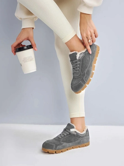 Женские кроссовки eObuv серые, артикул 25AW-016