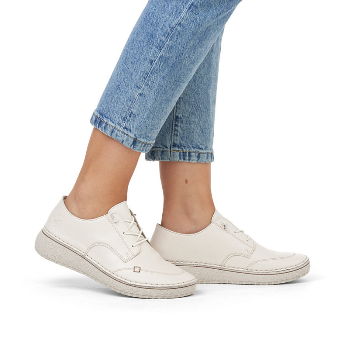 Женские туфли RIEKER бежевые, артикул 50952-60