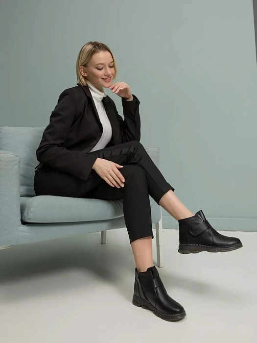 Женские ботинки basic Donna Daniella  черные, артикул GC116-030