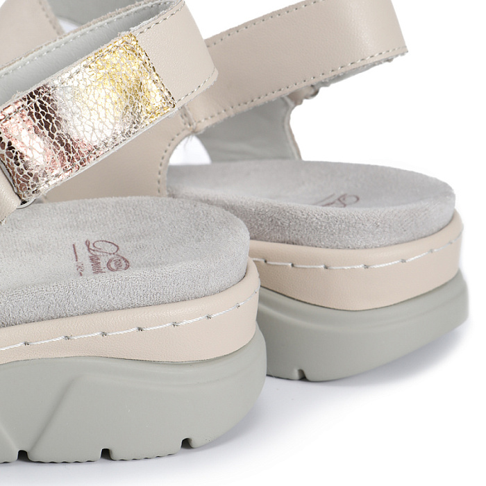 Женские сандалии Donna Daniella  молочные, артикул 51-BKE6-12-111