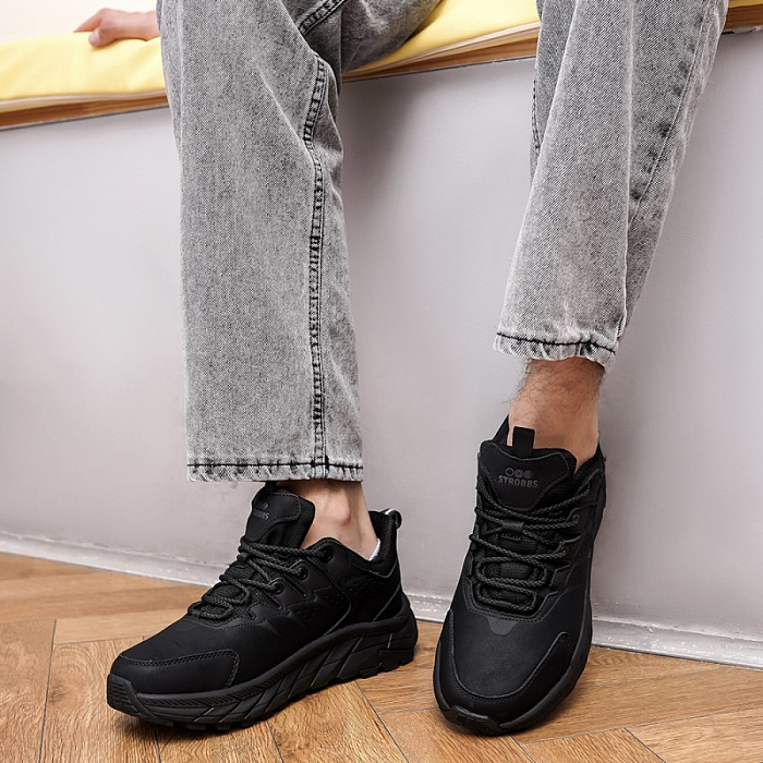 Мужские кроссовки STROBBS черные, артикул C3478-3
