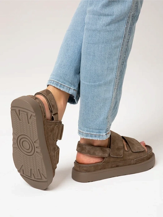 Женские сандалии Donna Daniella  коричневые, артикул XXS25-HHLC2-036-2