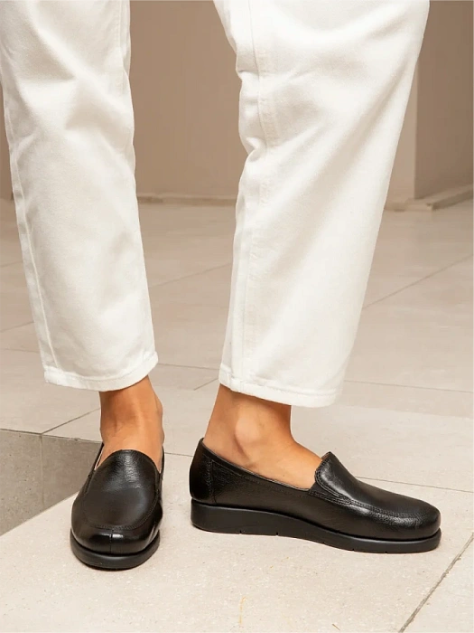 Женские туфли CAPRICE черные, артикул 9-24750-41-02B