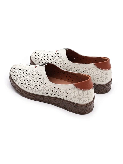 Женские туфли basic Donna Daniella  бежевые, артикул 52E-LQ6107-021