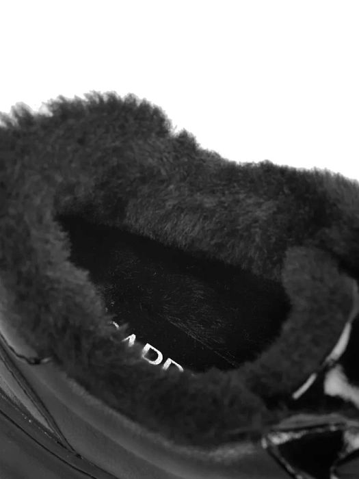 Женские кеды CAPRICE черные, артикул 9-23704-41-019