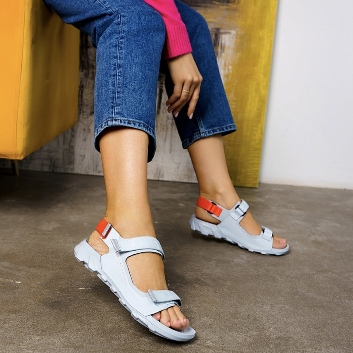 Женские сандалии ECCO голубые, артикул 824753/60566