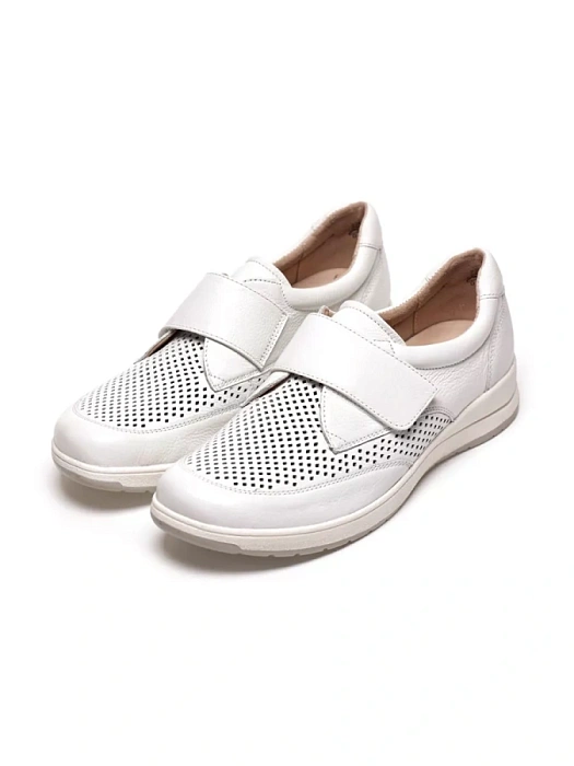 Женские туфли CAPRICE белые, артикул 9-24550-42-102