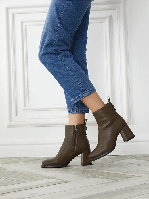 Женские ботильоны FEDERICA RODARI коричневые, артикул 7E-3C512-361B