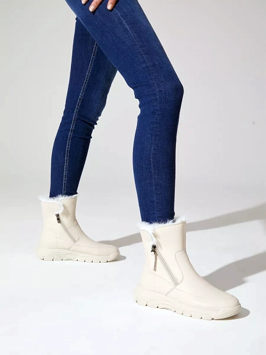 Женские ботинки basic Donna Daniella  бежевые, артикул EB010-011