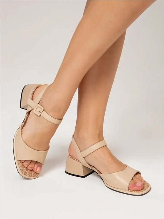 Женские босоножки  SOFIA-ALEXANDRA бежевые, артикул SA20463-WL