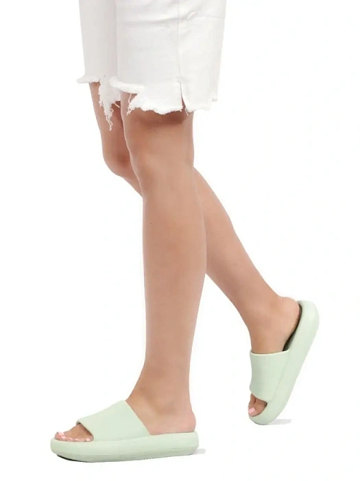 Женские сабо eObuv зеленые, артикул 837375/01-01EB
