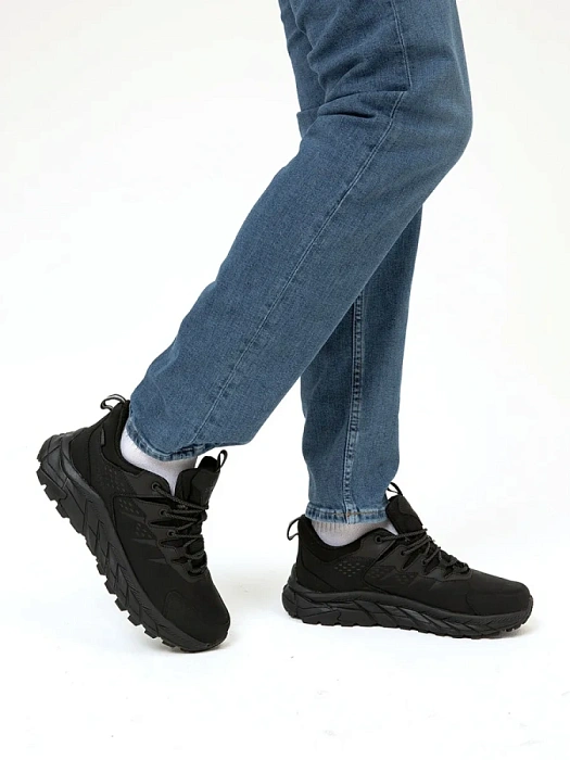 Мужские кроссовки STROBBS черные, артикул C3616-3