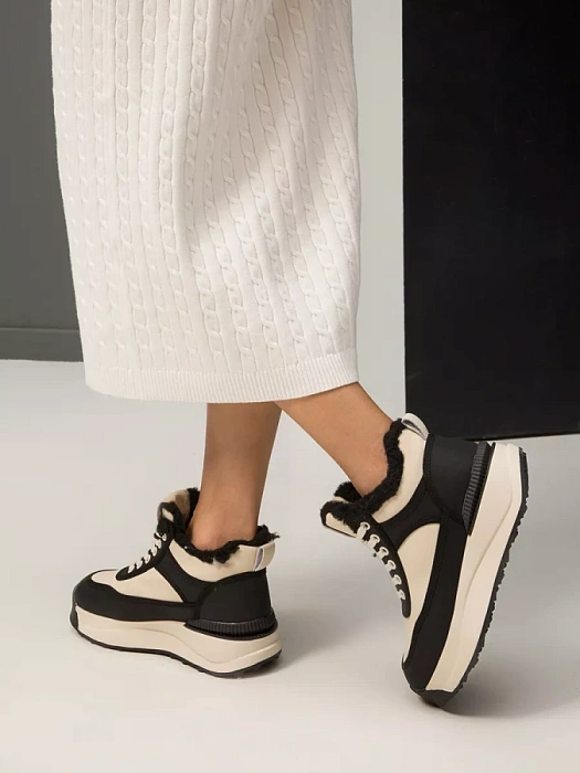 Женские ботинки basic Donna Daniella  черные, артикул T182-011