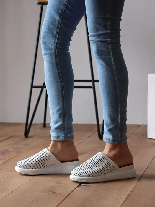 Женские сабо eObuv белые, артикул 303210-LL-06_White