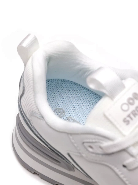 Женские кроссовки STROBBS белые, артикул F7509-6