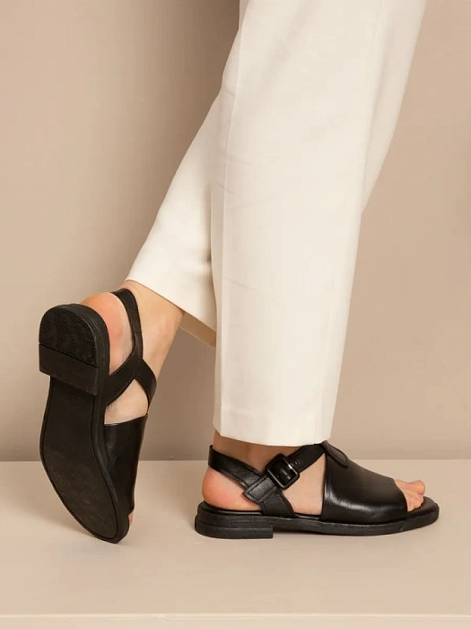 Женские босоножки  MARCO TOZZI черные, артикул 2-28164-42-001