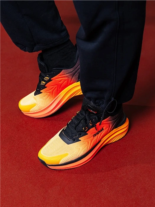 Мужские кроссовки RS SPORT оранжевые, артикул 1855928_orange/M