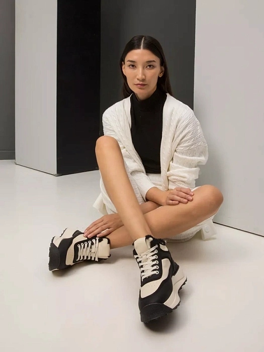 Женские ботинки basic Donna Daniella  черные, артикул T182-011