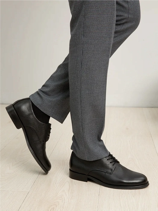 Мужские туфли BRUNO RENZONI  черные, артикул DF2265-101