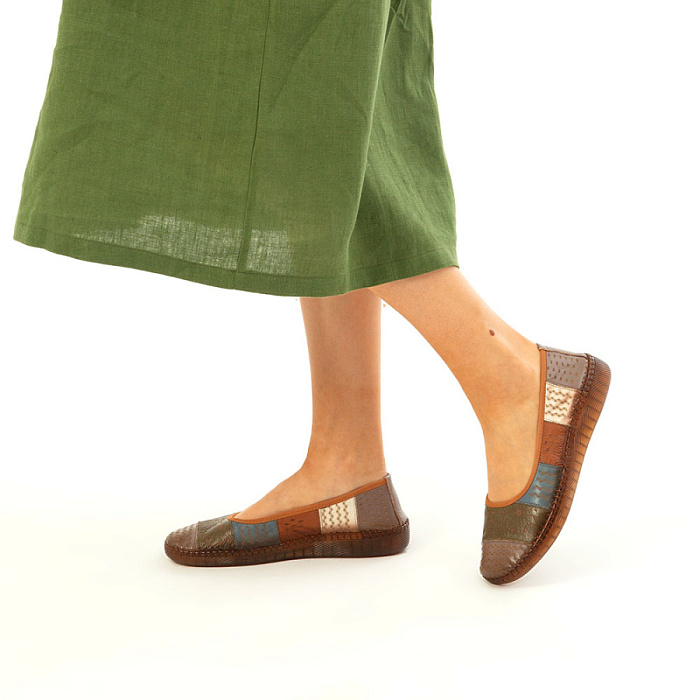 Женские туфли basic Donna Daniella  зеленые, артикул 41-TZE5-12-306