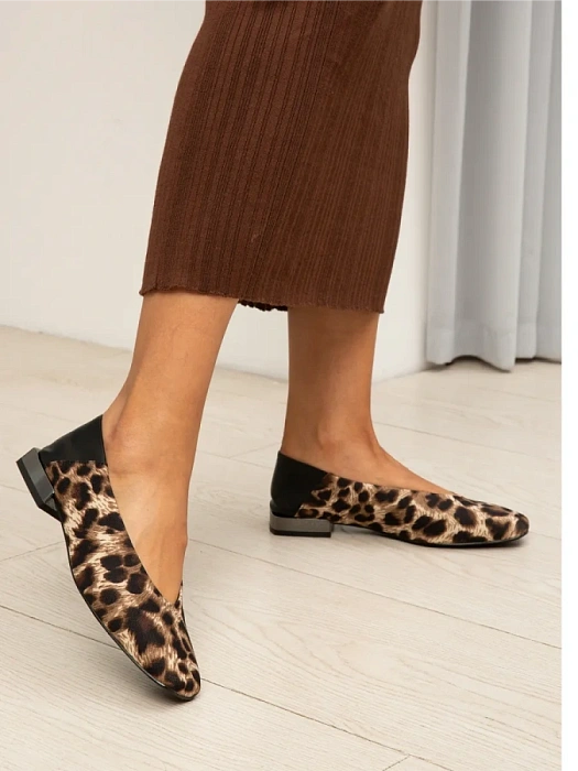 Женские туфли FEDERICA RODARI бежевые, артикул 43E-T1182-Z37956-18