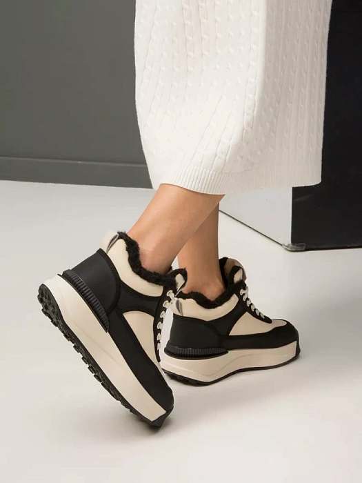 Женские ботинки basic Donna Daniella  черные, артикул T182-011