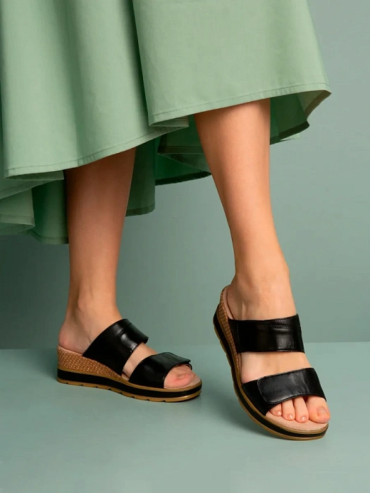 Женские сабо CAPRICE черные, артикул 9-27250-42-040