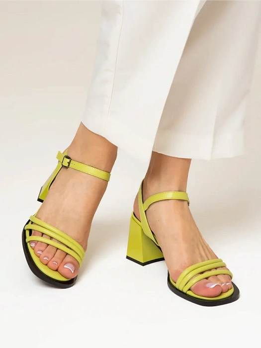 Женские босоножки  FEDERICA RODARI зеленые, артикул 17E-H408-CT5-2Q