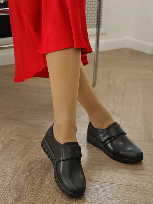 Женские туфли basic Donna Daniella  черные, артикул GP011-200