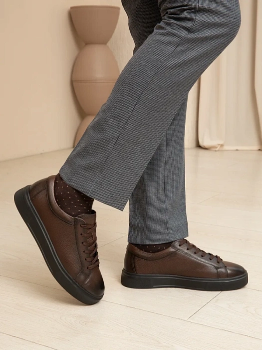 Мужские кеды BRUNO RENZONI  коричневые, артикул 523020-116