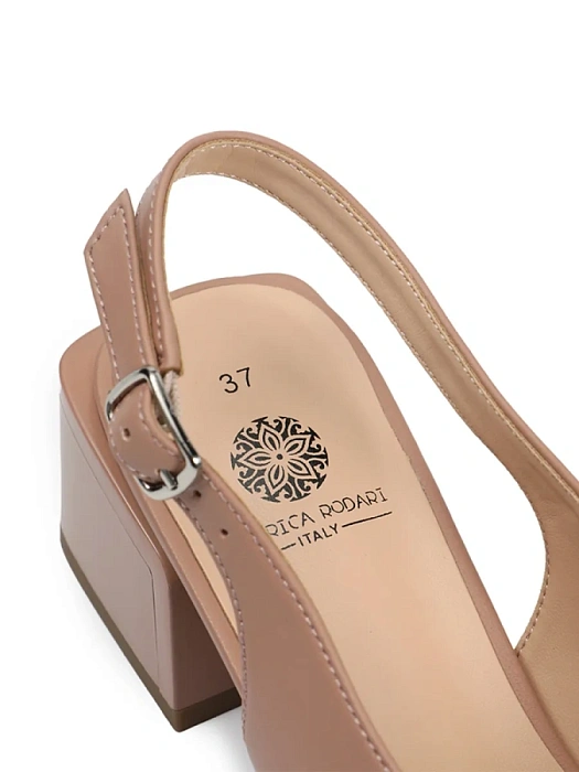 Женские босоножки  FEDERICA RODARI бежевые, артикул 17E-H998-L1470-3Y