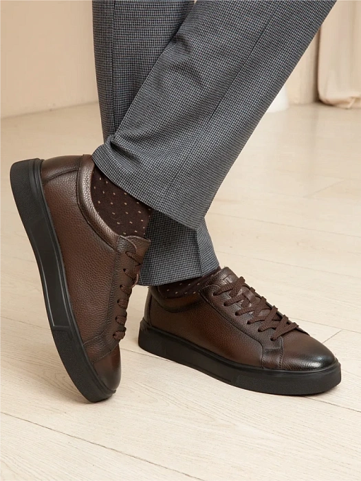 Мужские кеды BRUNO RENZONI  коричневые, артикул 523020-116