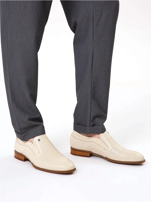 Мужские туфли BRUNO RENZONI  бежевые, артикул 5526B-716B