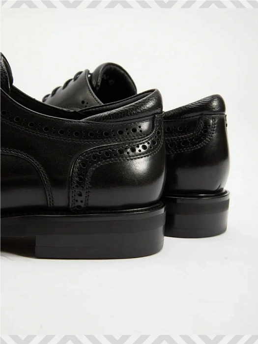 Мужские туфли BRUNO RENZONI  черные, артикул A003-2