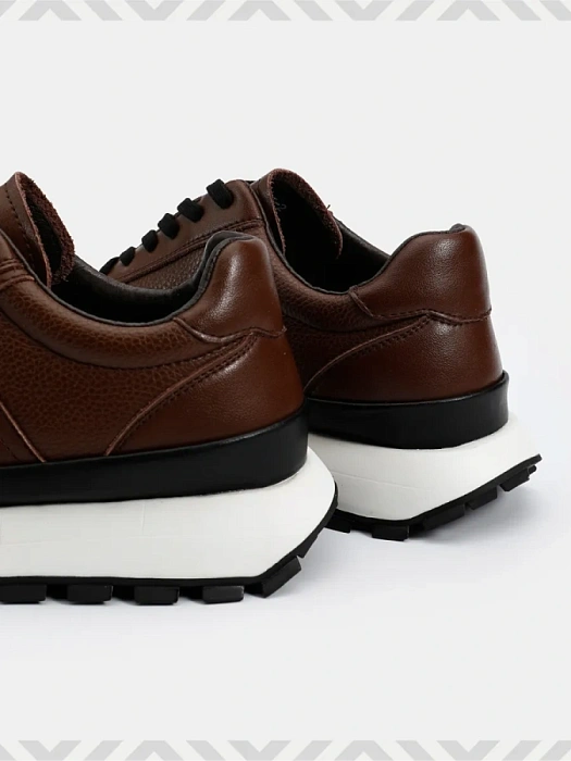 Мужские кроссовки BRUNO RENZONI  коричневые, артикул ZCA8982YT-2