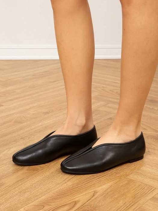 Женские туфли SOFIA-ALEXANDRA черные, артикул 38E-HF1234-B1247D4