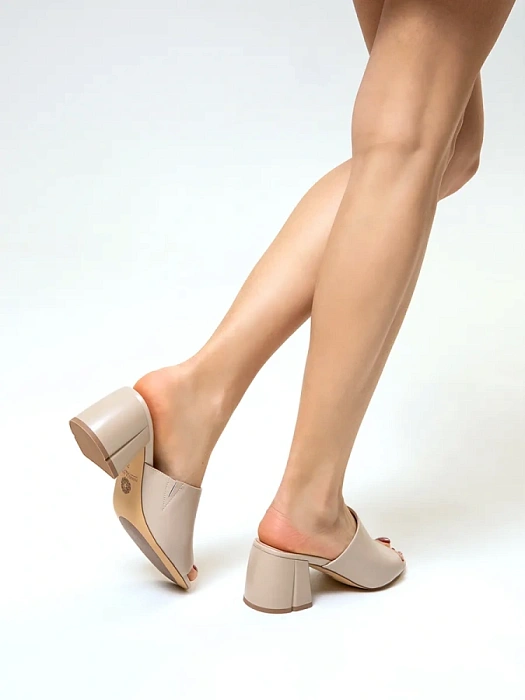 Женские сабо FEDERICA RODARI бежевые, артикул 38E-HF448-B472L3