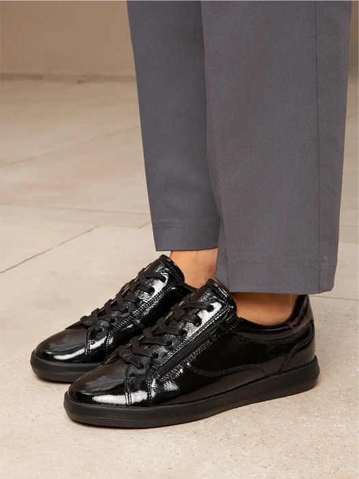 Женские кеды CAPRICE черные, артикул 9-23762-45-017