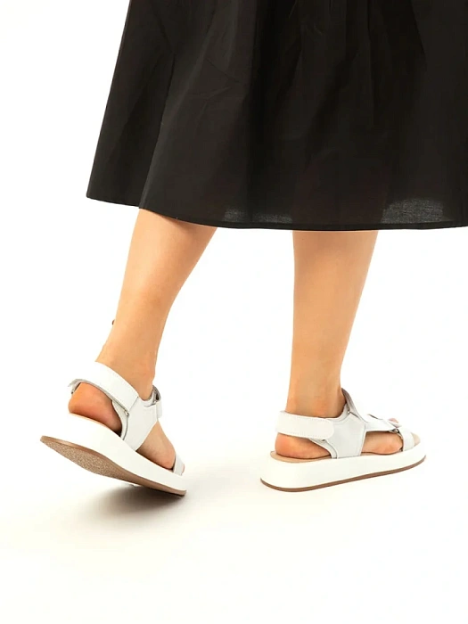 Женские сандалии Donna Daniella  белые, артикул 41-BKE17-15-112-1